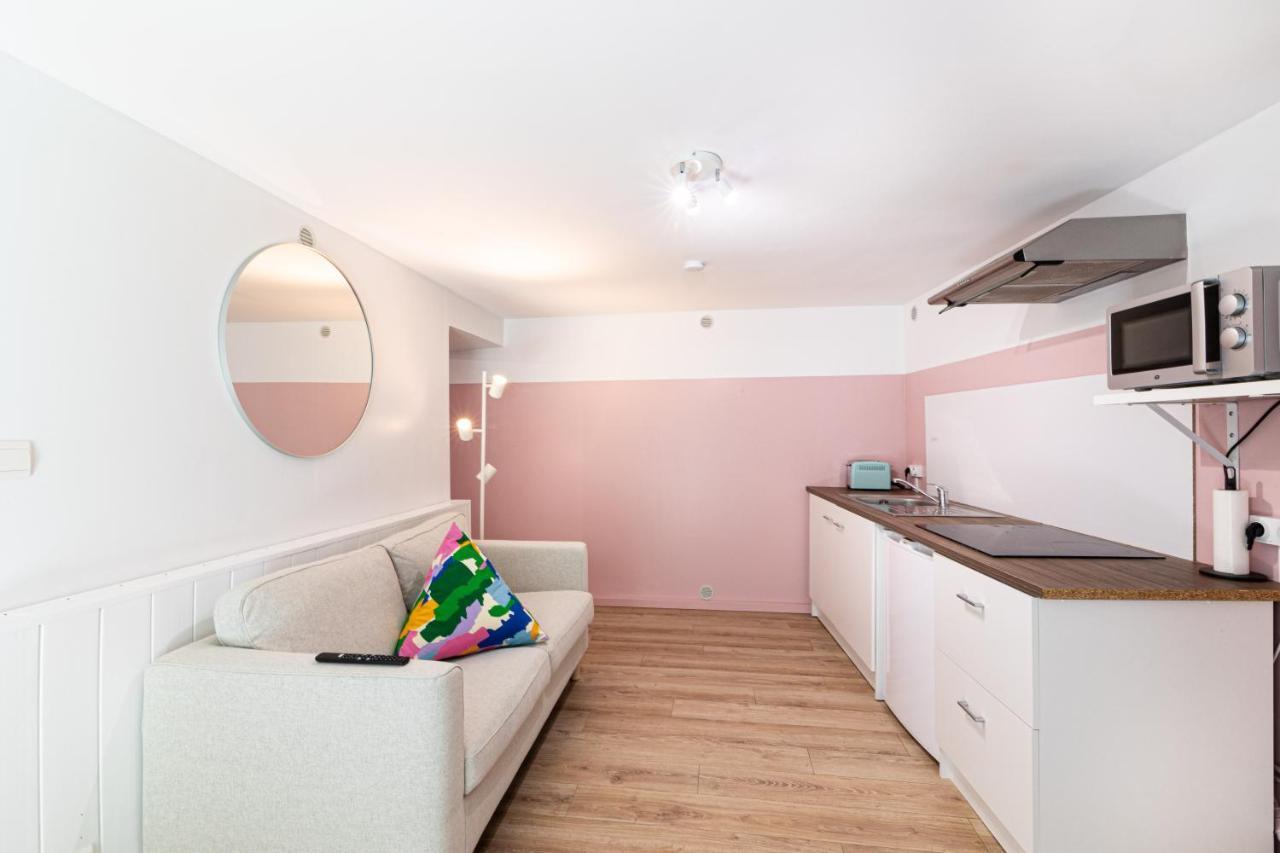 La Vie En Rose - Appartement Cosy - Centre Ville أوش المظهر الخارجي الصورة