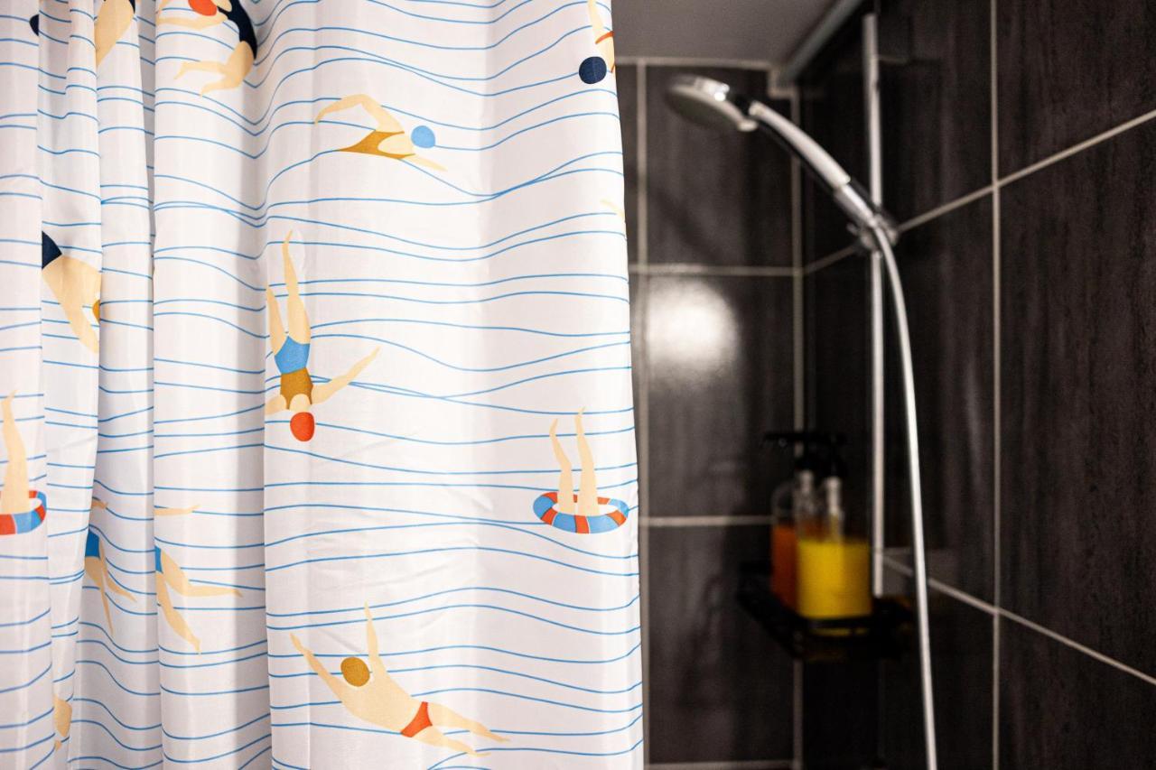 La Vie En Rose - Appartement Cosy - Centre Ville أوش المظهر الخارجي الصورة
